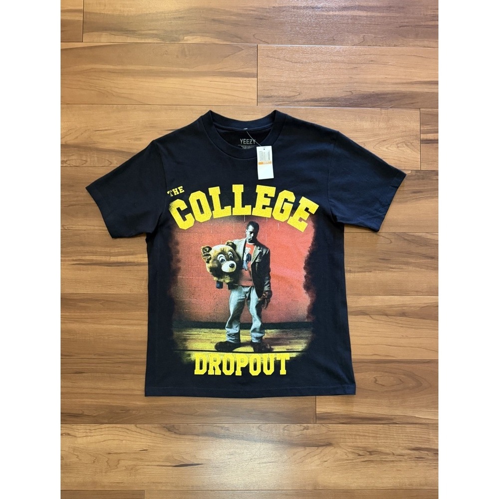 Yeezy "The College Dropout" Kanye West Ye Graphic Tee T-Shirt Men's Size Small S